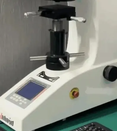 Caliper inspection of fastener thread dimensions